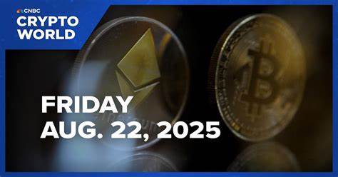 美联储主席鲍威尔暗示即将降息,激发了加密货币市场的强烈反应,推动比特币和以太坊价格大幅上涨,本文深入解析此次市场波动的背景与影响。
