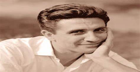 深入回顾吉尔贝·贝考德的人生轨迹与艺术贡献,梳理他的代表作品、舞台风格、跨文化影响与音乐遗产,解析为何这位被称为Monsieur 100,000 Volts的歌手至今影响深远。
