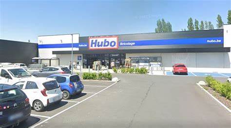 Hubo Comines不仅是一个家居装饰和DIY材料的供应商,更是本地居民实现梦想家居改造的理想天地。本文深入介绍了Hubo Comines的服务、产品以及为何它成为多样化家居改造需求首选之地。
