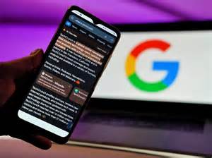 随着生成式人工智能的发展,越来越多的AI机器人开始爬取出版商网站内容,导致人类访问量下降。本文深入探讨了这一现象背后的原因、影响及出版商应对策略,展望未来信息检索与数字媒体生态的变化。
