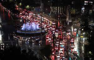 随着全球债券市场的不断演变,新兴市场债务逐渐成为投资者关注的焦点。多重因素推动下,这些市场的债务表现优于预期,吸引了更多资金流入。深入解析债市变动背景及其对新兴市场债务的积极影响,揭示未来投资趋势和潜在风险。
