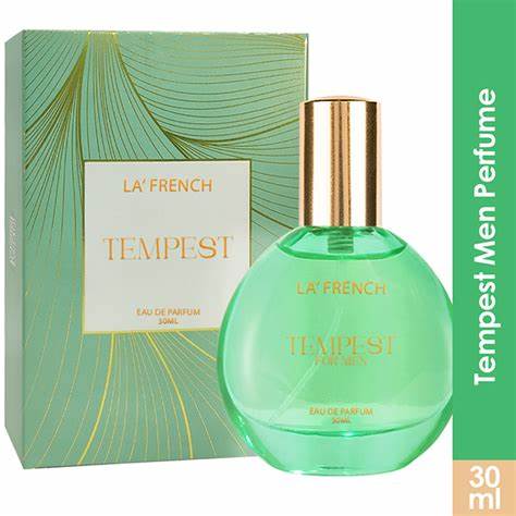 深入探讨La French Tempest男士香水的独特香调、持久效果及其在日常和特殊场合中的完美表现,帮助男性消费者找到理想的高品质香氛。
