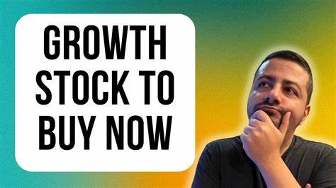 核心编织作为云人工智能基础设施领域的新星,经历了近期股价的大幅回调。深入剖析其业务模式、市场前景和财务表现,揭示为何当前价位是布局该成长股的良机,以及未来三年的收益潜力。
