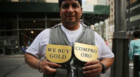 继承的黄金首饰是一笔宝贵的财富,了解当前黄金市场走势和收藏价值对于是否出售至关重要。本文深入解析黄金价格趋势、市场影响因素以及如何合理评估和出售黄金首饰,帮助您做出最优财务决策。
