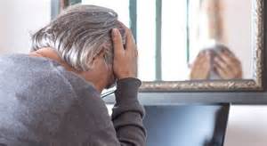 解析FBI披露的老年人遭遇加密貨幣詐騙的原因、常見手法、受害後可採取的補救與追索途徑,以及可落實的日常防護策略,幫助家庭與社區降低風險並保護退休資產
