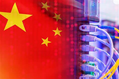 深入探讨The Great GPT Firewall项目,解析网站如何通过robots.txt文件限制AI爬虫访问,了解全球知名网站与平台在人工智能内容抓取方面的防护策略及趋势。
