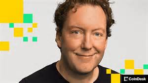 Figure科技作为领先的区块链贷款平台,成功在纳斯达克上市,IPO定价每股25美元,筹资总额接近7.88亿美元。本文深入解析Figure科技的IPO细节、业务模式及其对金融科技行业的影响。
