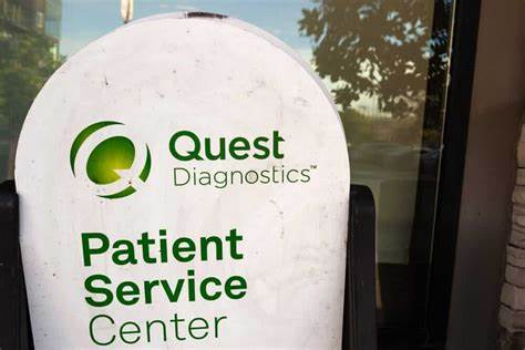 深入分析Quest Diagnostics(DGX)股票近期表现,比较其与道琼斯工业平均指数的趋势,揭示背后的业绩表现和市场前景,为投资者提供有价值的参考。
