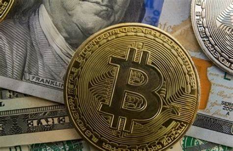 随着数字货币市场不断发展,比特币价格的未来走势备受关注。业内分析师预测下一次熊市中,比特币可能经历高达70%的跌幅,引发广泛讨论。了解此次走势背后的历史规律与市场动因,助力投资者理性制定策略。
