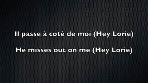 深入解析法国流行歌手Lorie的代表作《Près De Moi》歌词,探讨歌曲背后的情感故事和艺术魅力,带你走进青春、爱情与渴望的音乐世界。本文细致呈现歌曲意境与文化背景,适合喜欢法语流行音乐和歌词赏析的读者。
