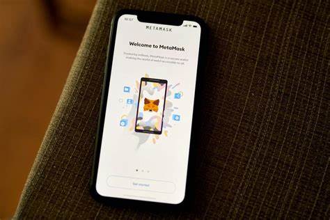 随着MetaMask母公司宣布即将推出MASK代币,加密货币市场迎来新一轮关注热潮。与此同时,Aster代币的期货持仓量大幅增长,反映出投资者对衍生品市场的浓厚兴趣。本文深入解析近期比特币价格反弹、MASK代币潜力及衍生品市场走势,揭示加密资产市场的最新发展趋势。

