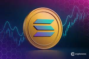 Solana(SOL)近期价格大幅上涨,突破230美元关口并触及240美元高点,刷新自今年一月以来的最高水平。机构投资者的积极布局和技术面强劲信号引发市场对"Solana季"来临的热议,本文深入解析Solana价格上涨背后的驱动力、机构态度及未来行情展望。
