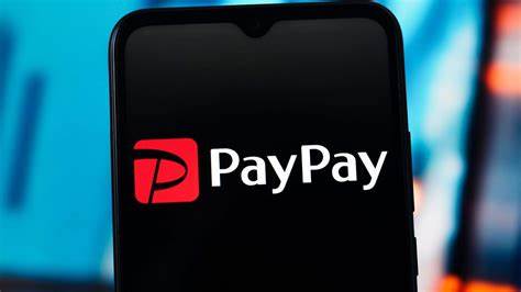 PayPay作为软银集团旗下支付业务,将以1343亿日元(约8.4亿美元)收购T&D金融生命保险70.2%股份,这一交易标志着其向更广泛金融服务领域的深度布局。本文将深入分析此次收购的战略意义、市场影响及未来合作方向。
