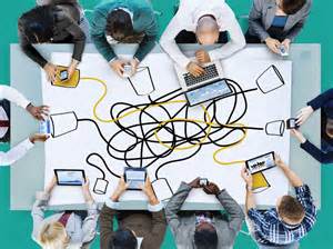 近期,Lumentum Holdings因半导体行业整体悲观情绪遭遇重创,股价大幅下跌,反映了全球贸易紧张局势及监管调查对行业影响的深远影响。本文深度剖析了背后的原因及对未来市场趋势的影响,帮助投资者更好地理解当前半导体市场动向。
