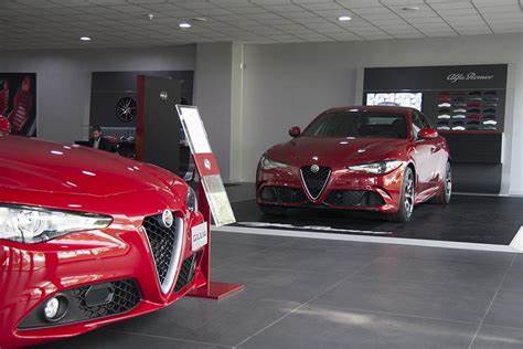 深入探讨马德里STELLANTIS & YOU ESPAÑA, S.A.阿尔法·罗密欧认证二手车经销商,全面介绍其优质车源、专业服务及保障政策,帮助消费者在选择高性能二手车时做出明智决策。
