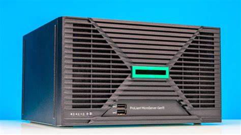 深入解析HPE ProLiant MicroServer Gen11的硬件设计、性能表现和市场定位,探讨其在小型企业和家庭服务器领域的应用潜力与竞争优势,揭示其优缺点及未来发展趋势。
