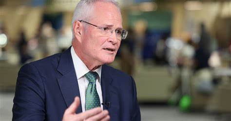 埃克森美孚最新研发出一种创新石墨材料,显著提升电动车电池性能,延长使用寿命并增强续航能力,为新能源汽车产业带来重大突破和发展机遇。本文深入解析该技术的核心优势及其对未来电动车市场的深远影响。
