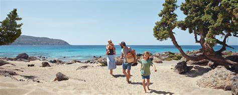 了解如何通过TUI预订最后一分钟的度假旅行,享受快速便捷且价格优惠的阳光之旅,以及相关的旅行建议和注意事项。
