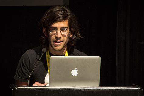 深入探讨Aaron Swartz关于2013年API设计与构建的理念,揭示如何通过遵循REST原则、采用JSON格式以及内容协商技术,打造兼具简洁性与可扩展性的网络接口,助力开发者高效管理和共享数据,实现现代网络服务的无缝集成和创新发展。
