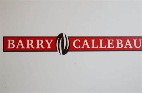 巴瑞卡乐宝作为全球领先的巧克力和可可制品制造商,正面临高额债务压力。公司CEO彼得·费尔德详述了债务减少的紧迫性及公司应对高成本和市场不确定性的策略。
