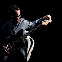 深入探讨马克·维克斯作为一位屡获殊荣的作曲家,如何通过其在Wisebuddah的工作影响现代音乐创作,同时揭示他在各种音乐项目中的独特风格与深远影响。
