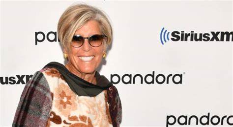 苏茜·奥尔曼作为美国著名理财顾问,多年来为众多家庭提供了宝贵的理财建议。她强调的核心理财原则帮助无数人走向财务自由。本文深入解析她那条简单而有力的理财规则,阐述其背后的理念及实现方法,旨在帮助读者构建稳固的财务基础。
