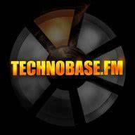 TechnoBase FM是一家专注于电子舞曲的国际互联网电台,成立于2005年,凭借丰富的音乐内容和互动社区,成为全球年轻听众喜爱的数字娱乐平台。本文全面介绍了TechnoBase FM的历史、音乐风格、受众群体及其在现代互联网电台行业中的重要地位。
