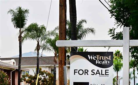 近期新建住宅销售显著回升,房屋建筑商经历一段低迷后迎来转机。多种激励措施成为市场活力恢复的重要推动力,促进住房需求释放,带动行业复苏。
