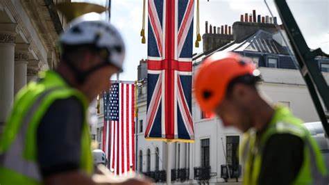 美英两国政府携手成立"跨大西洋未来市场工作组",旨在加强双方在数字资产和资本市场的合作,推动英国市场十月重新开放比特币交易所交易票据(ETN),促进加密投资环境优化与国际资本流动。
