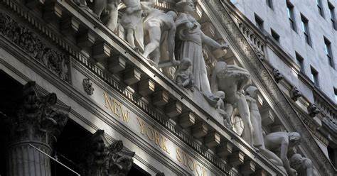 深入分析由 Five Point 支持的 WaterBridge 公司在完成 6.34 億美元首次公開募股(IPO)後,股價大幅攀升 25% 的背後原因、行業前景及市場影響,展望公司未來發展潛力和投資價值。
