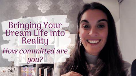 通过三年的坚持与百次代码提交,作者深入探讨了个人网站的起源、成长历程以及对网络个性化表达的热爱,激励更多人迈出建设数字花园的第一步。本文从自我成长、技术积累到互联网生态的启示,全面解析构建个人网站的重要价值。
