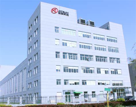 深入解读安泰非晶科技有限责任公司的发展脉络、核心技术、主要产品与下游应用,剖析其在节能环保与新能源时代的战略定位与行业前景,帮助读者全面了解安泰科技及其控股背景的产业价值
