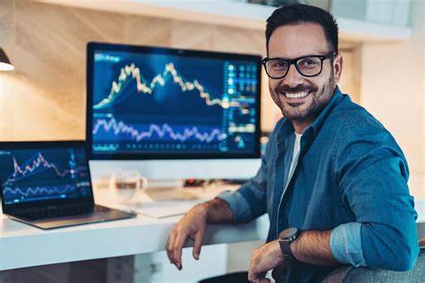 随着全球稳定币市场迅速扩张,Ripple斥资2亿美元收购稳币支付公司Rail,试图通过整合稳定币技术推动XRP价值提升。然而,稳定币的兴起对XRP的传统定位构成挑战,未来XRP价格能否突破4美元仍存诸多不确定性。
