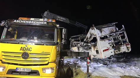 深入了解德国东黑森地区的最新新闻、重要事件及丰富的文化传统,细致描绘这一地区的社会生活和独特旅游资源,帮助读者全面掌握东黑森的现状与发展。
