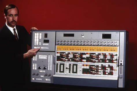 探索模拟计算机在神经网络训练历史中的重要地位及其对现代人工智能发展的深远影响,揭示其独特优势与未来潜力。
