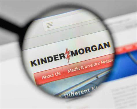 本文深入分析Kinder Morgan公司股票在近期及长期内的表现,探讨其与标普500指数的对比,结合公司财务数据和行业动态,帮助投资者全面了解该股的投资价值。
