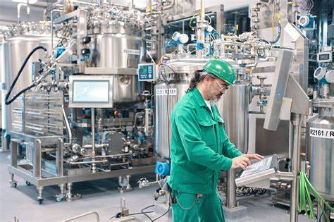 诺华作为全球制药巨头之一,其股票近期因为高盛的看空评级而引发市场震荡。高盛指出诺华估值存在泡沫风险,同时部分核心药品专利即将到期,投资者需谨慎对待该股表现和未来潜力。
