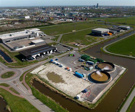 深入解读李瓦尔登(Leeuwarden)地热项目的发展脉络、技术要点、政策影响与社区参与,评估其在地方能源转型中的作用与未来展望,帮助居民与决策者更好理解地热供暖的利弊与实际推进步骤。
