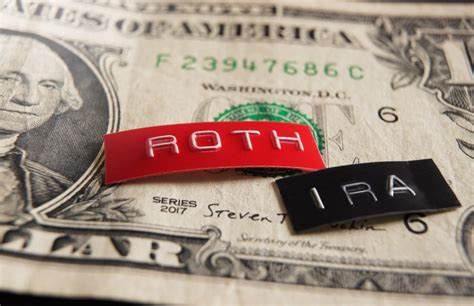 深入解析Roth IRA(罗斯个人退休账户)的常见误区,讲清资格、提款规则、收入限制与回门Roth等关键点,提供实用规划建议,帮助你用税后账户优化长期退休与遗产安排
