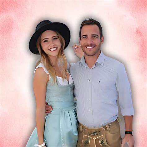 米苏·容,这位出生于1998年的慕尼黑年轻女演员,以其在《Hubert ohne Staller》中的精彩表现迅速崭露头角。她如何在光环背后保持低调的私人生活,并在演艺道路上不断追求卓越,展现了她独特的魅力与坚持。探索她的成长背景、职业发展及对生活的热爱,感受一位新星的真实与坚定。
