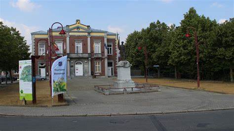 深入了解比利时巴森热地区的独特魅力,探索2025年最值得一游的自然风光、历史古迹和文化体验,助您规划完美旅程。
