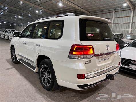 介绍哈拉杰汽车平台的功能、使用技巧与安全建议,帮助买家和卖家在沙特阿拉伯的在线二手车市场中高效交易并最大化曝光与保障权益。
