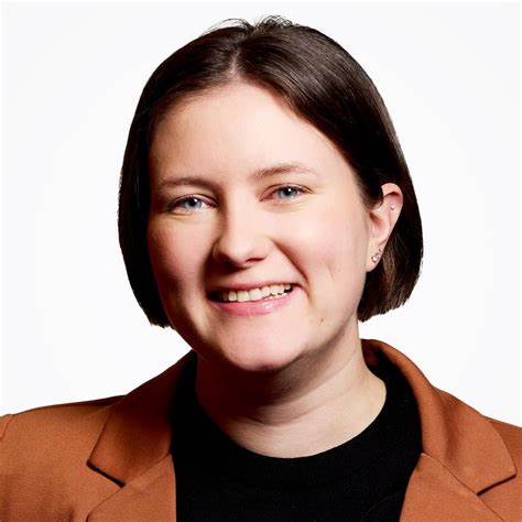 晨星法国致力于为广大投资者提供高质量、独立且易于理解的投资研究和数据服务,助力投资者实现财务目标。作为全球领先的投资研究机构之一,晨星通过严谨的数据分析、创新的技术平台及简洁明了的信息传递,为法国及全球投资者构建更加透明和高效的投资环境。
