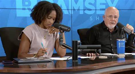 深入探讨一个新泽西家庭因保留6,500美元学生贷款而引发的理财争议,剖析学生贷款偿还中的误区,结合理财专家观点,为高收入家庭的债务管理提供实用建议。
