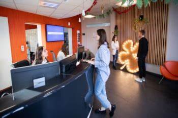 深入探讨当前兼职工作市场的趋势、优势及求职技巧,帮助求职者高效把握超过七万多个兼职岗位,实现职业灵活性与收入双赢。
