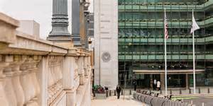 随着加密货币市场日益发展,近期围绕加密资产与美国国债交易的异常行为引起了监管机构的高度关注,揭示出潜在的市场操纵与合规风险。探讨背后的原因、影响以及未来监管趋势,为投资者提供深入见解。
