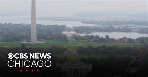 近年来,随着政府部门的改革浪潮,乔·埃隆·马斯克领导的政府效率部(DOGE)实施了大规模裁员和资产处置计划,然而实际效果和成本引发广泛争议。随后特朗普政府下令召回此前被裁减的联邦员工,重塑公共服务体系,确保政府运转稳定和公共资源的高效利用。
