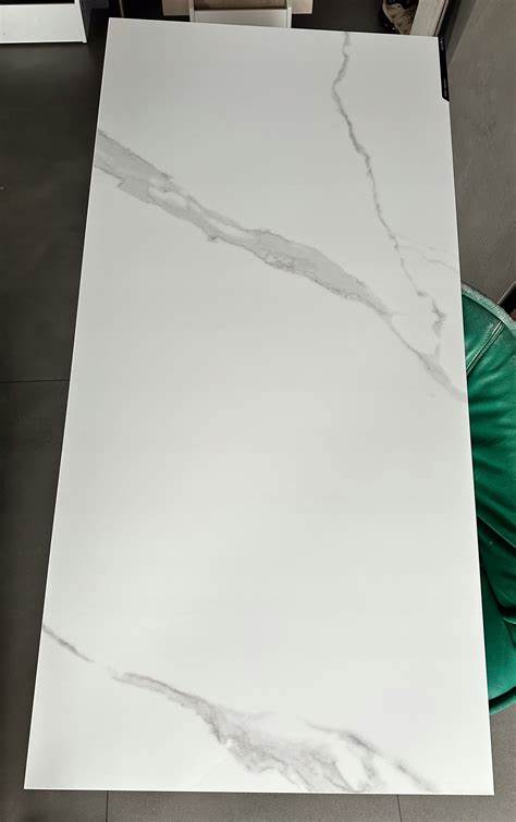 深入解析Płytka Gresowa 60x120瓷砖的特点、优势以及在Allegro平台上如何以低价购买,同时分享安装及保养的实用建议,帮助消费者做出明智选择。
