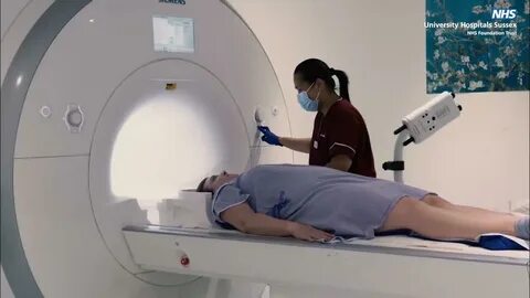 马来西亚羽毛球选手李梓嘉即将接受MRI检查,本文深入分析其伤病情况、康复计划及对赛季的影响,并提供专业建议。
