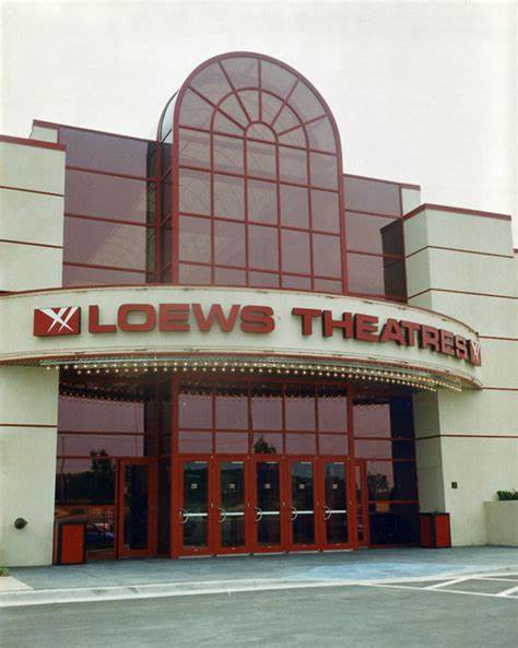 深入探讨1985年Loews影院欢迎视频,解析其在电影放映历史中的地位与影响,展现那个年代影院文化氛围的独特魅力。
